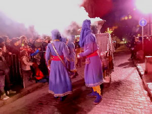 Reis 2025. Arribada dels Reis a la plaça de l'U d'octubre de 2017