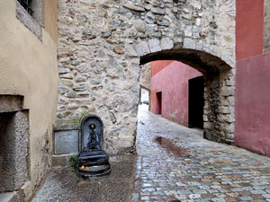 El carrer del Portal de la Barca