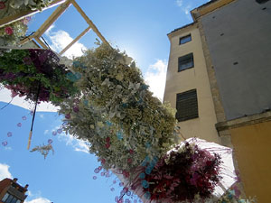Temps de Flors 2025. Pont de Sant Agust&iacute;