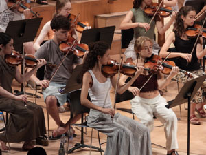 Festival Notes al parc 2022. Assaig de la Jove Orquestra de les Comarques Gironines