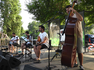 Festival Notes al parc 2022. Ganxet el&egrave;ctric