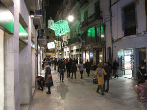 Comer&ccedil; de nit - Shopping Night