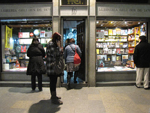 Comer&ccedil; de nit - Shopping Night