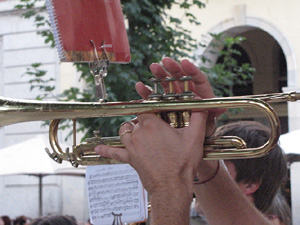 Ampliar