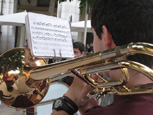 Ampliar