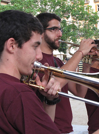 Ampliar