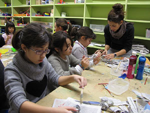 Taller de decoració nadalenca al Museu d'Art
