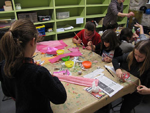 Taller de decoració nadalenca al Museu d'Art