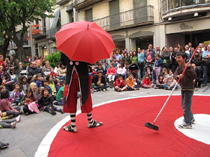 Espectacle de circ a c&agrave;rrec de CIRCO LOS