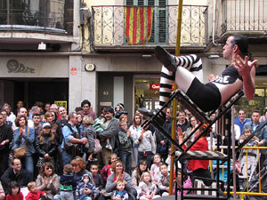 Espectacle de circ a c&agrave;rrec de CIRCO LOS
