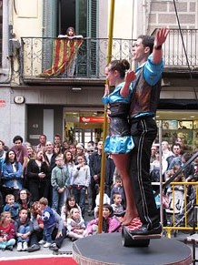 Espectacle de circ a c&agrave;rrec de CIRCO LOS