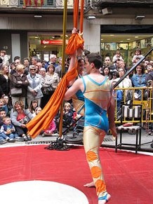 Espectacle de circ a c&agrave;rrec de CIRCO LOS