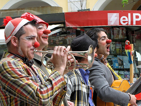 Espectacle de circ a càrrec de CIRCO LOS