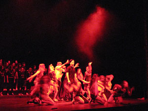 FITAG Fira Internacional de Teatre Amateur de Girona. Espectacle inaugural amb Cr&agrave;dula Teatre, de Cass&agrave; de la Selva