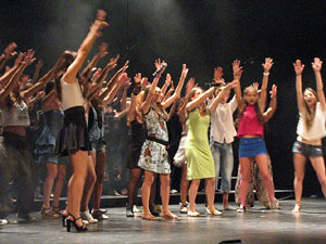 FITAG Fira Internacional de Teatre Amateur de Girona. Espectacle inaugural amb Cr&agrave;dula Teatre, de Cass&agrave; de la Selva