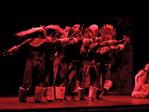 Espectacle Popol Vuh, soplo de vida. Cia. del Centro Cultural Jalil Gibran de Puebla (M&egrave;xic)