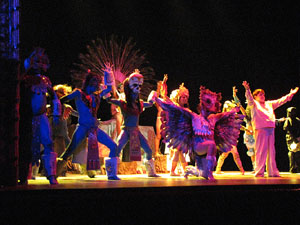 Espectacle Popol Vuh, soplo de vida. Cia. del Centro Cultural Jalil Gibran de Puebla (M&egrave;xic)