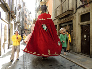 Cercavila de gegants i capgrossos pel Barri Vell