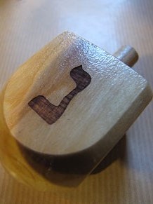 Taller de baldufes de Hanukkà al centre Bonastruc ça Porta - Museu d'Història dels Jueus de Girona 