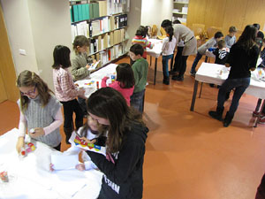 Taller de baldufes de Hanukkà al centre Bonastruc ça Porta - Museu d'Història dels Jueus de Girona 