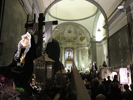 Inauguració de l'exposició Exposanta a l'església dels Dolors