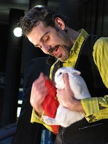 Espectacle de Màgia a la plaça Josep Pla