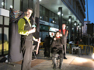 Espectacle de Màgia a la plaça Josep Pla