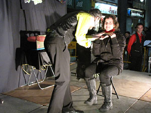Espectacle de Màgia a la plaça Josep Pla