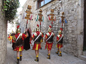 75&egrave; aniversari Associaci&oacute; de Jes&uacute;s Crucificat - Manaies de Girona. foto extraordin&agrave;ria per Concurs de Fotografia