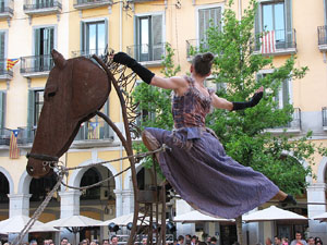 Festes de Primavera 2014. Espectacles a la plaça de la Independència