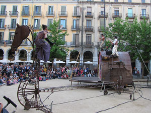 Festes de Primavera 2014. Espectacles a la plaça de la Independència