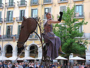 Festes de Primavera 2014. Espectacles a la plaça de la Independència