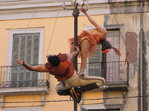 Festes de Primavera 2014. Espectacles a la pla&ccedil;a de la Independ&egrave;ncia