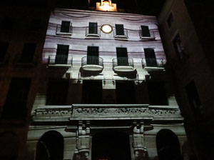 Girona, ciutat de festivals. Festival Internacional de Mapping, FIMG. Fa&ccedil;ana de l'Ajuntament