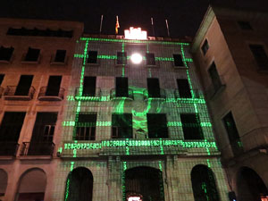Girona, ciutat de festivals. Festival Internacional de Mapping, FIMG. Fa&ccedil;ana de l'Ajuntament