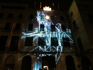 Girona, ciutat de festivals. Festival Internacional de Mapping, FIMG. Fa&ccedil;ana de l'Ajuntament