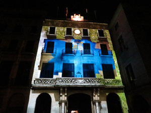 Girona, ciutat de festivals. Festival Internacional de Mapping, FIMG. Fa&ccedil;ana de l'Ajuntament