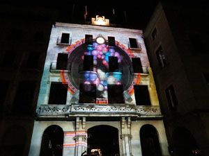 Girona, ciutat de festivals. Festival Internacional de Mapping, FIMG. Fa&ccedil;ana de l'Ajuntament