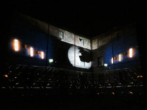 Girona, ciutat de festivals. Festival Internacional de Mapping, FIMG. Fa&ccedil;ana de la  Casa Pastors