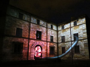 Girona, ciutat de festivals. Festival Internacional de Mapping, FIMG. Fa&ccedil;ana de la  Casa Pastors