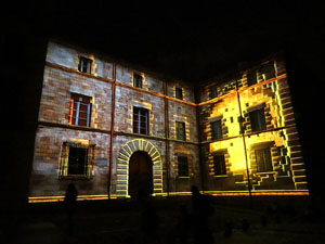 Girona, ciutat de festivals. Festival Internacional de Mapping, FIMG. Fa&ccedil;ana de la  Casa Pastors