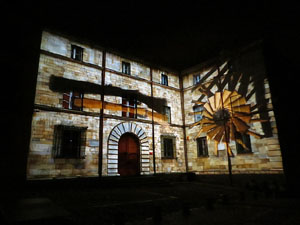 Girona, ciutat de festivals. Festival Internacional de Mapping, FIMG. Fa&ccedil;ana de la  Casa Pastors