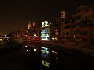 Girona, ciutat de festivals. Festival Internacional de Mapping, FIMG. Fa&ccedil;ana de la  Casa Mas&oacute;