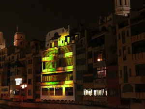 Girona, ciutat de festivals. Festival Internacional de Mapping, FIMG. Fa&ccedil;ana de la  Casa Mas&oacute;