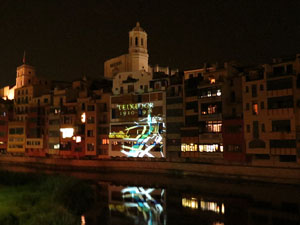 Girona, ciutat de festivals. Festival Internacional de Mapping, FIMG. Fa&ccedil;ana de la  Casa Mas&oacute;