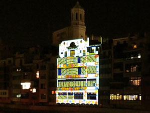Girona, ciutat de festivals. Festival Internacional de Mapping, FIMG. Fa&ccedil;ana de la  Casa Mas&oacute;