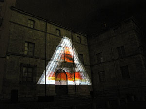 Fires de Sant Narcís 2013. Mapping Orígen mitològic i històric de la ciutat, a la Casa Pastors