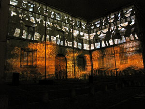 Fires de Sant Narcís 2013. Mapping Orígen mitològic i històric de la ciutat, a la Casa Pastors