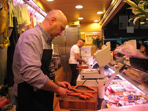 Girona10. Mercat del Lle&oacute;. Tastets gastron&ograve;mics