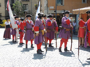 Girona resisteix! Jornades de recreaci&oacute; hist&ograve;rica de la Guerra de Successi&oacute;. Escaramussa al Pont de Pedra